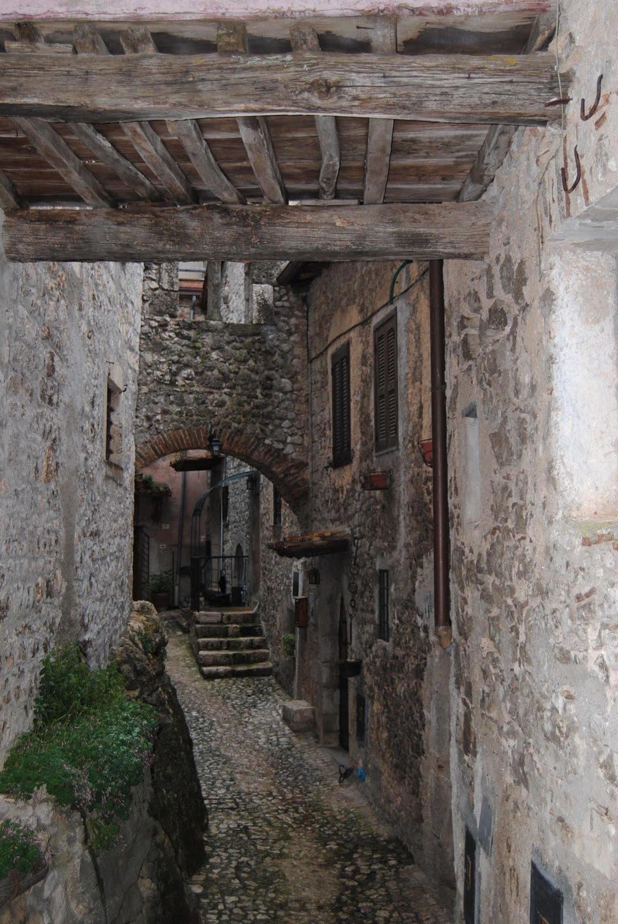 Locanda Il Falco Nero Fumone Εξωτερικό φωτογραφία